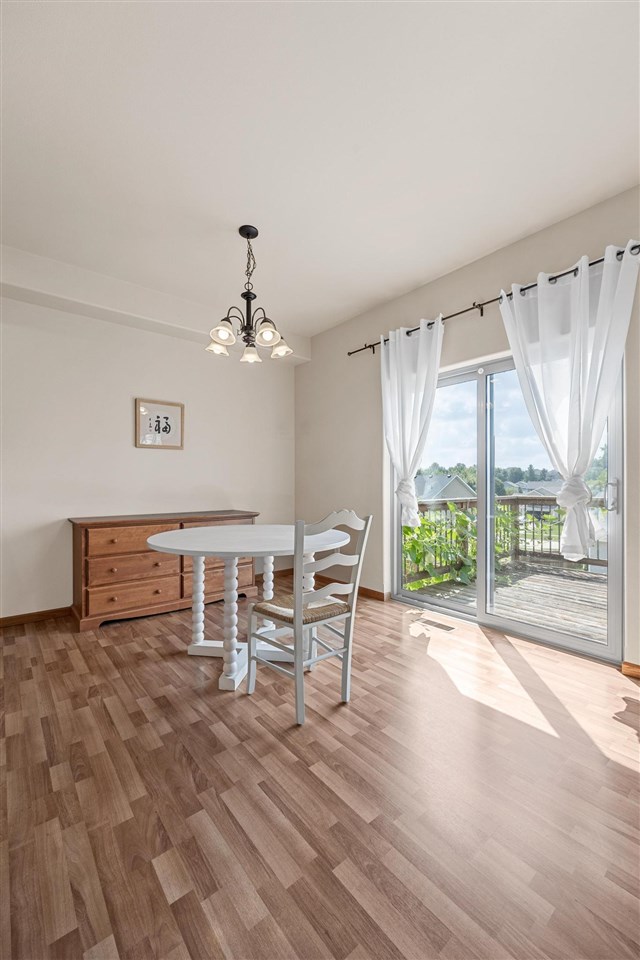 1457 Palisades Dr