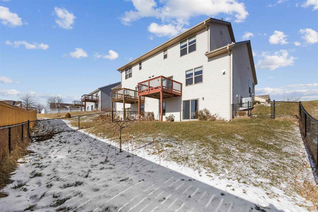 1459 Palisades Dr