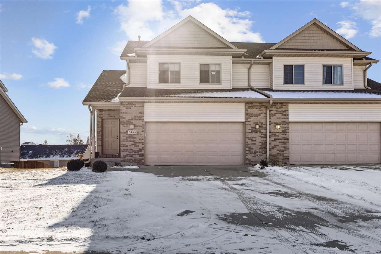 1459 Palisades Dr