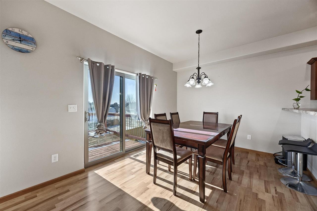 1459 Palisades Dr