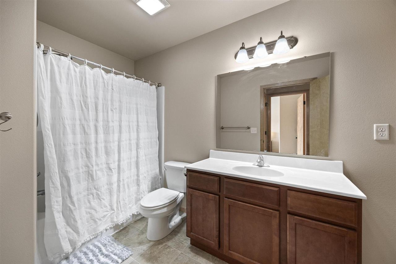 1459 Palisades Dr