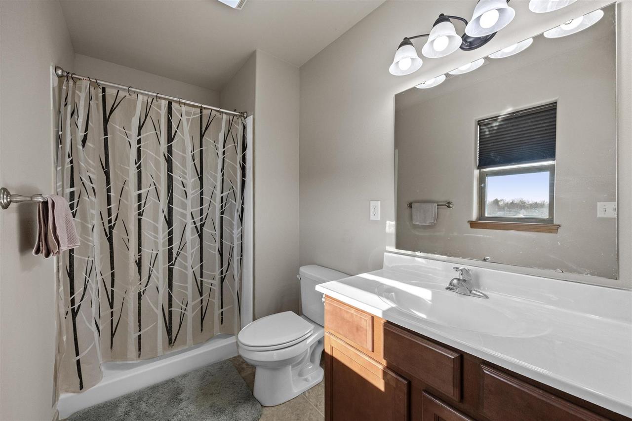 1459 Palisades Dr