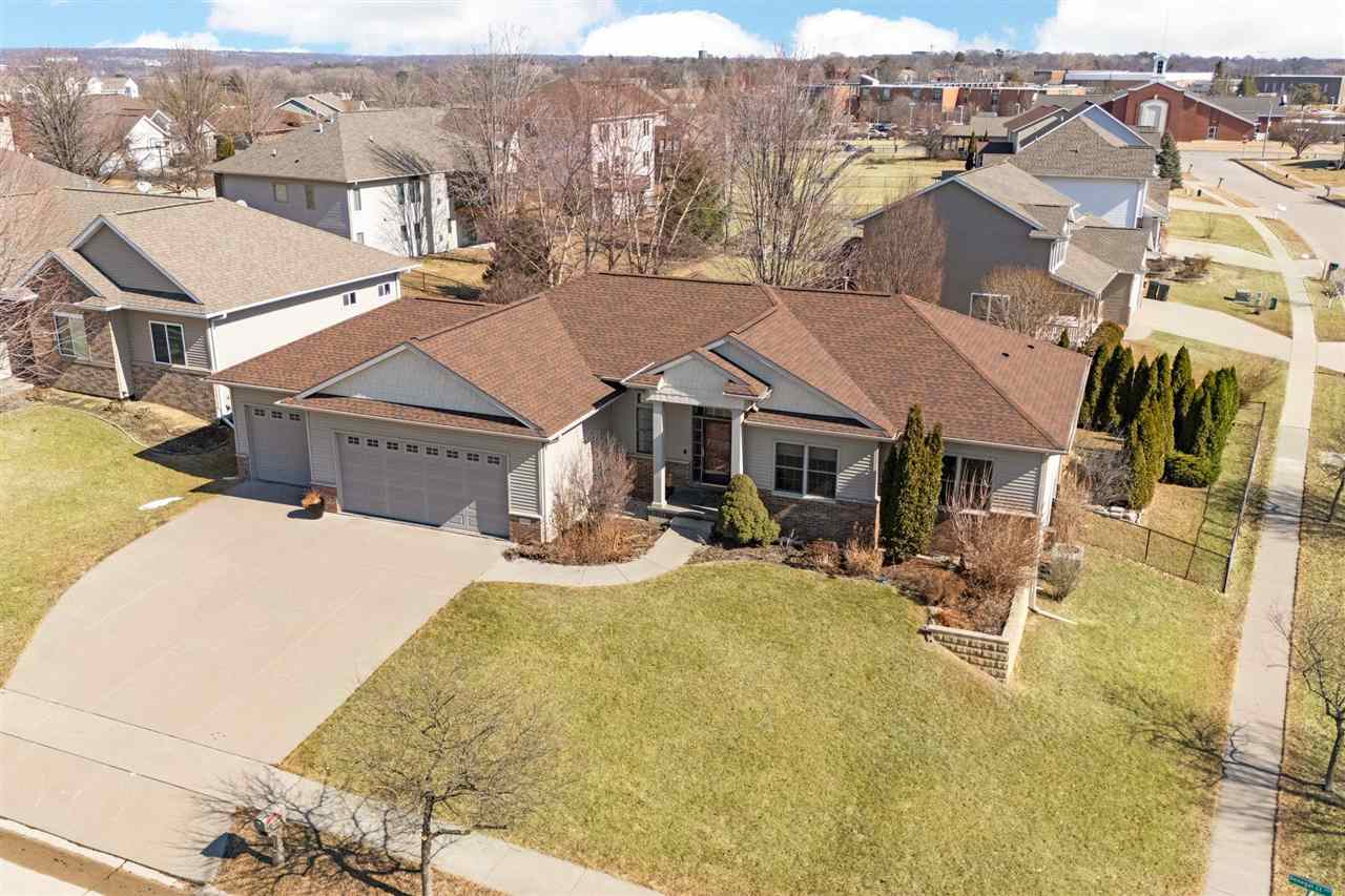 3455 Donegal Ct