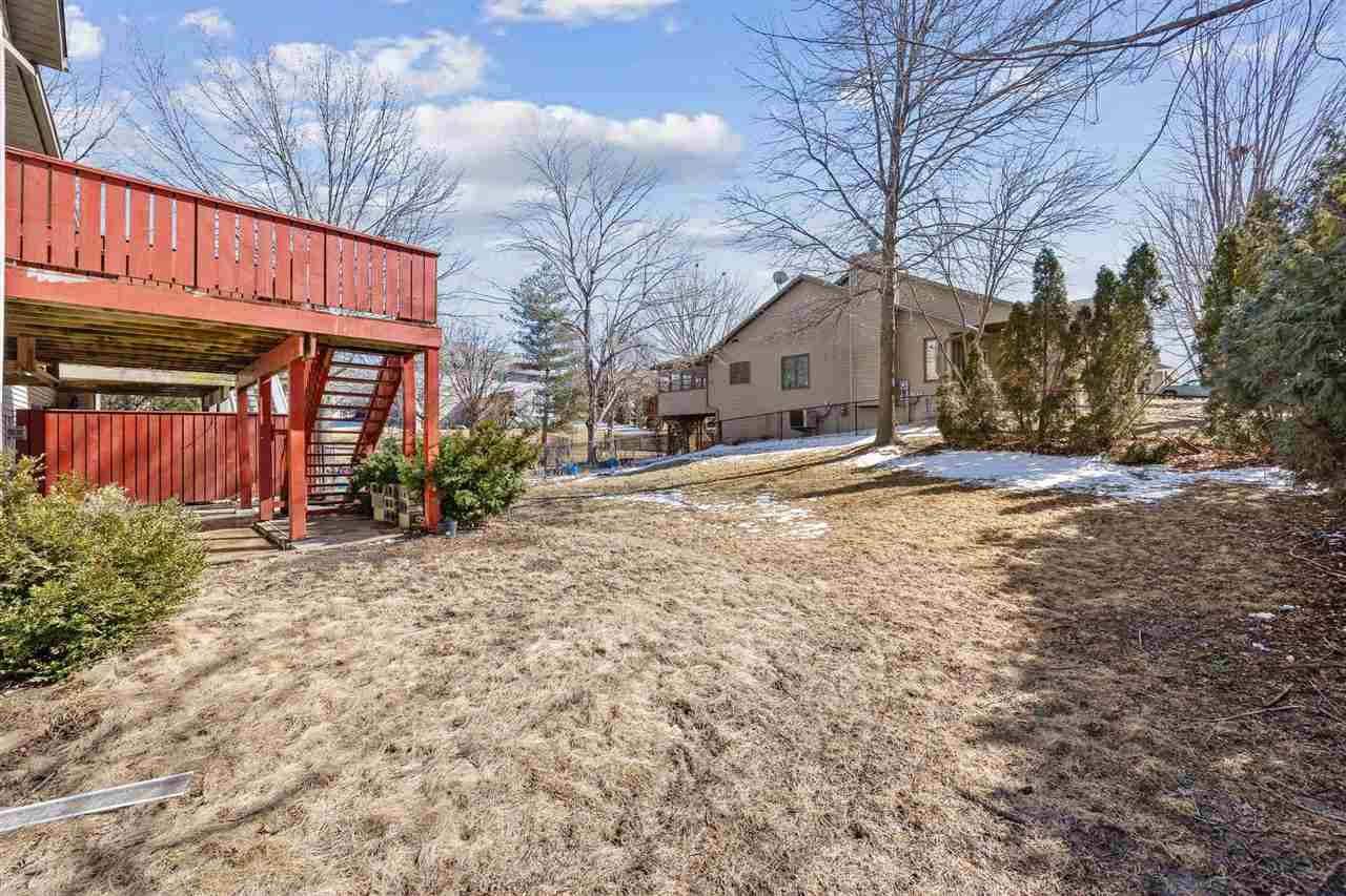 447 West Side Dr
