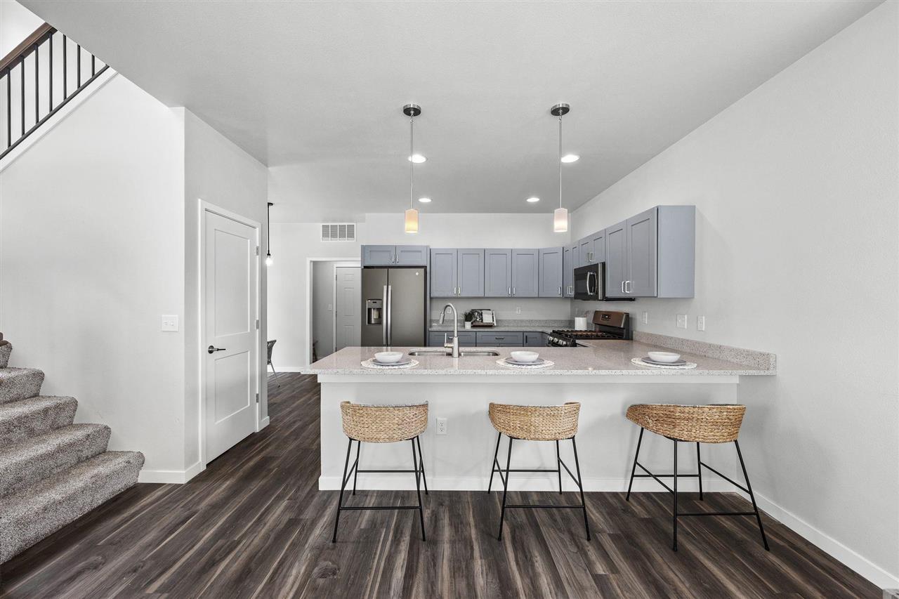 4302 Rohret Rd