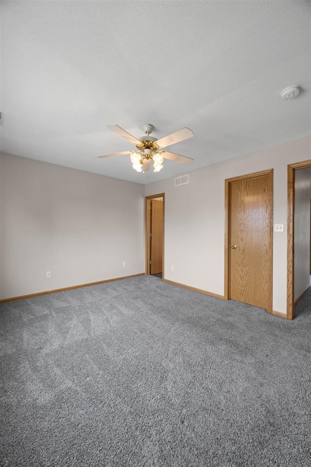 1333 Woolridge Dr