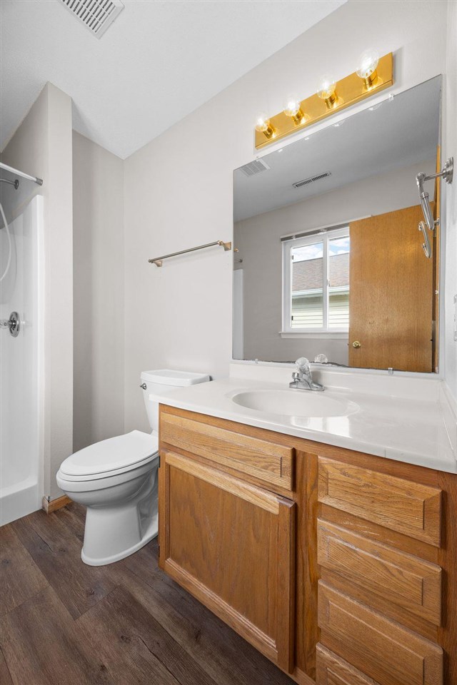 1333 Woolridge Dr
