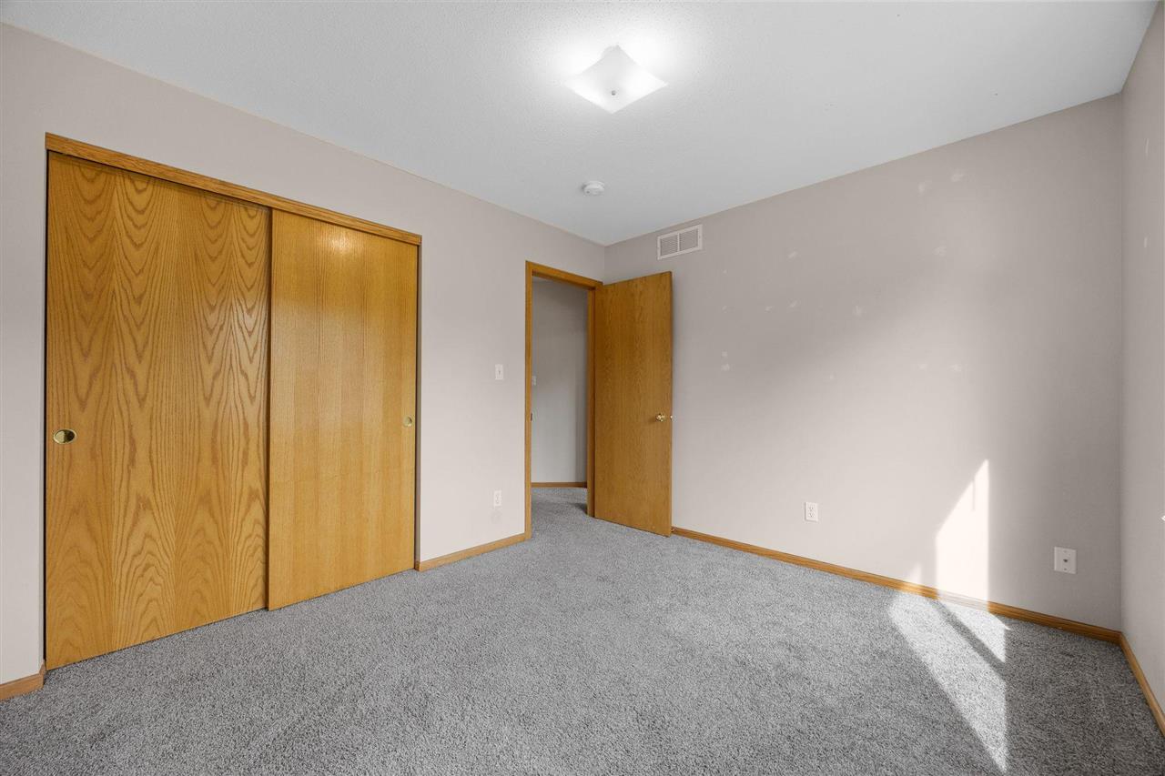 1333 Woolridge Dr