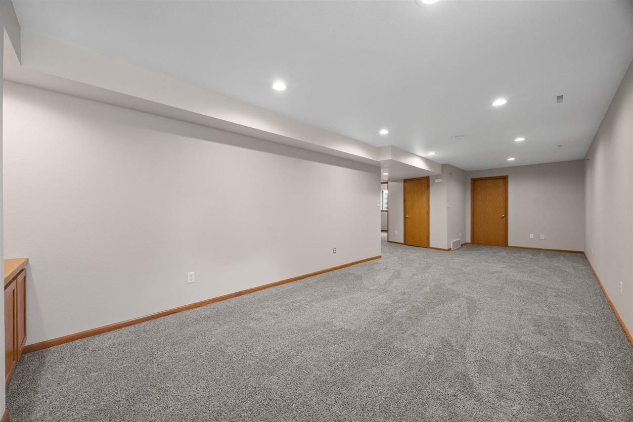 1333 Woolridge Dr