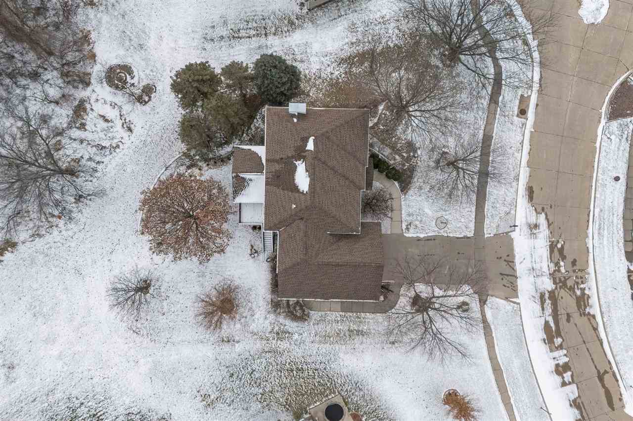 2265 Shropshire Cir