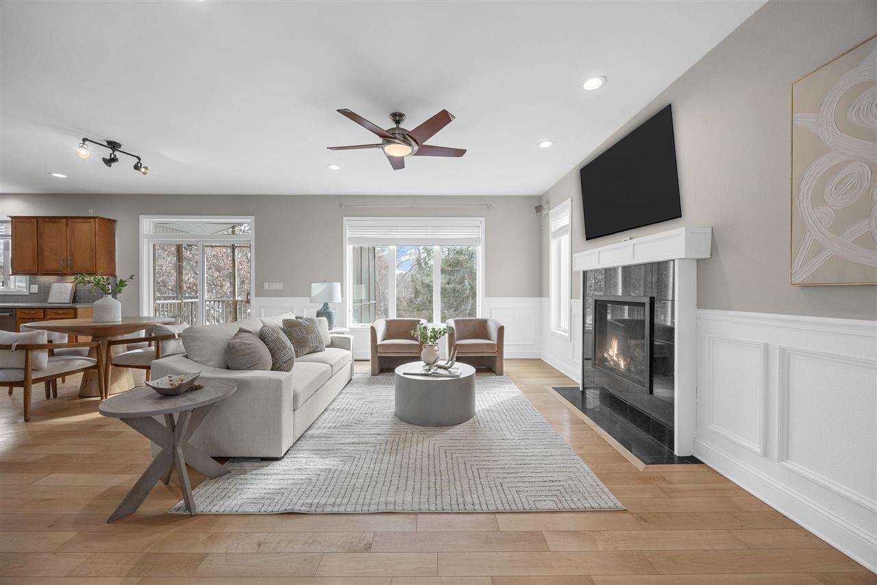 2265 Shropshire Cir