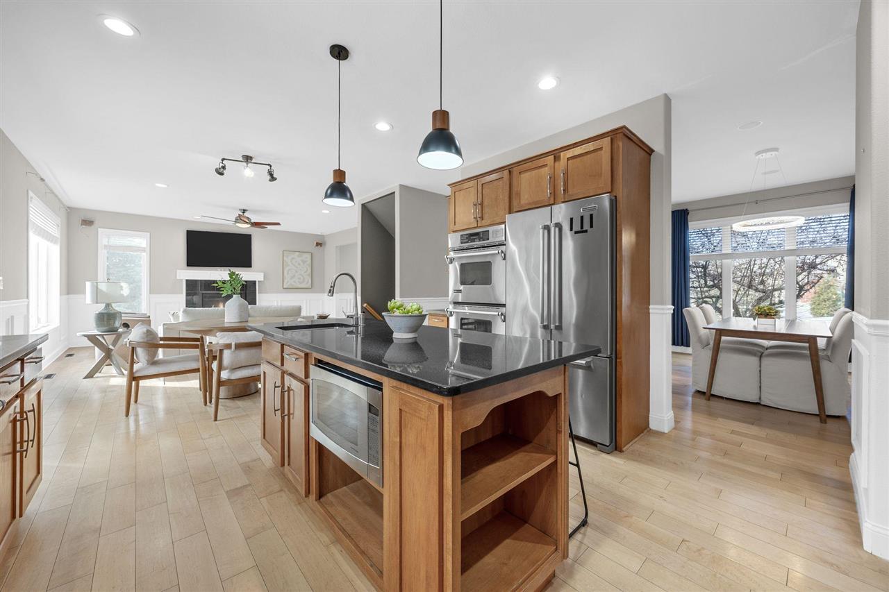 2265 Shropshire Cir
