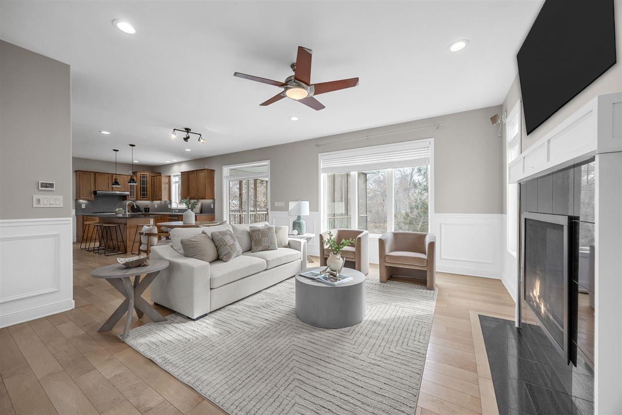 2265 Shropshire Cir