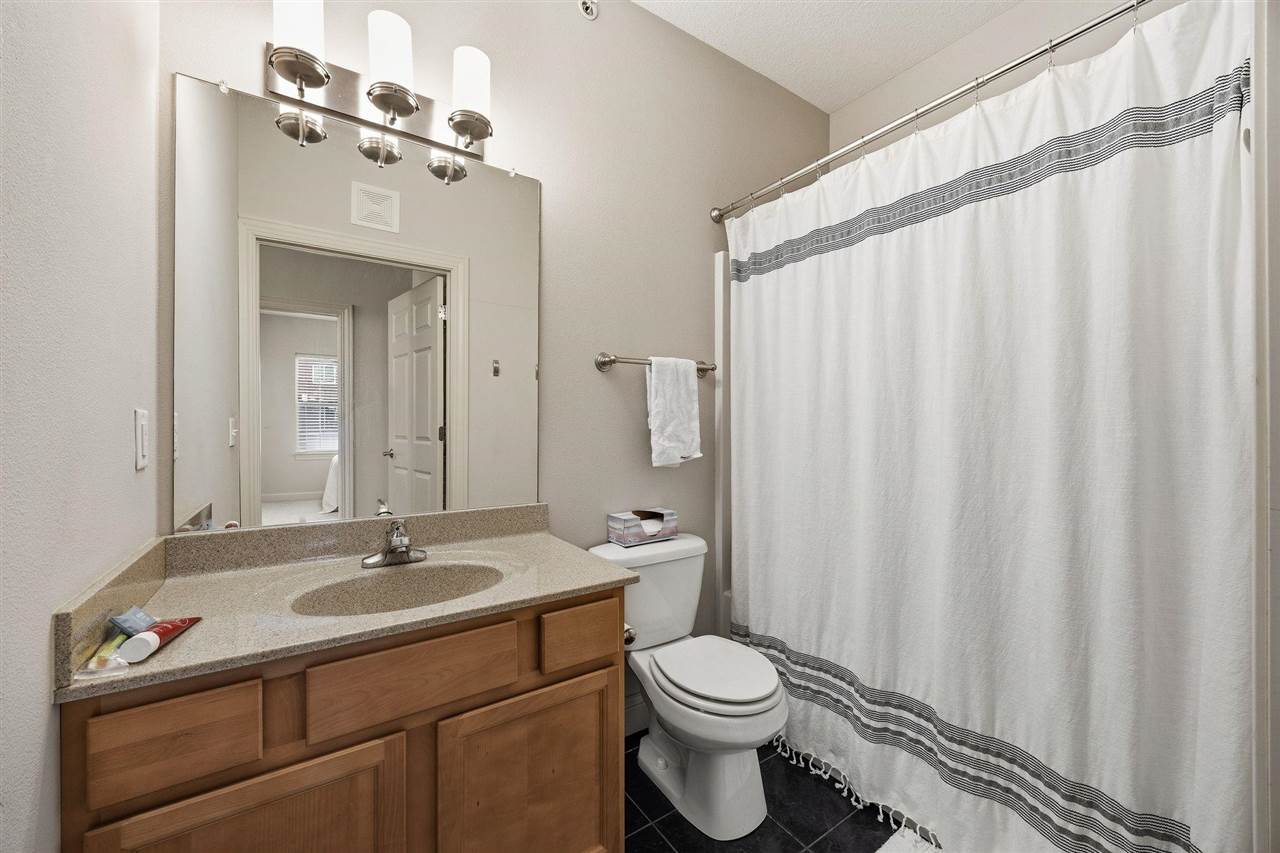 600 Grandview Ct Unit: 605