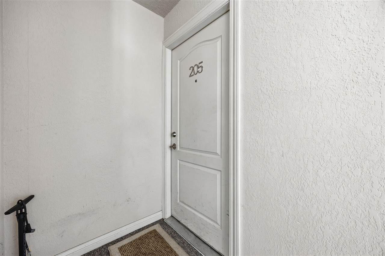 200 Grandview Ct Unit: 205