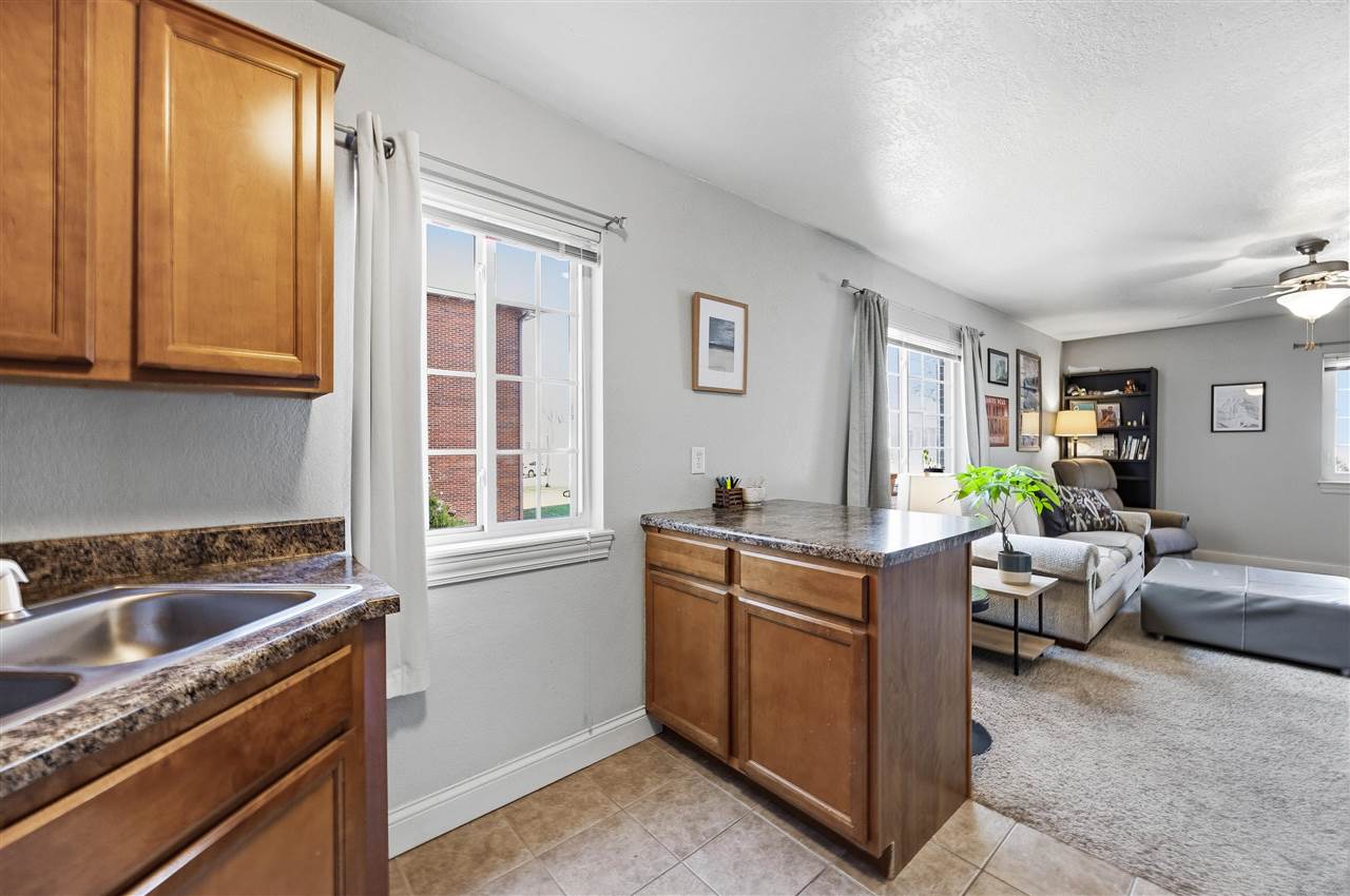 200 Grandview Ct Unit: 205