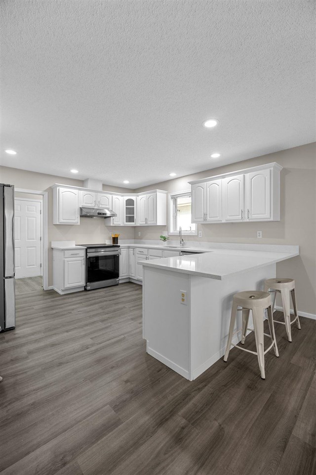95 E Dovetail Dr
