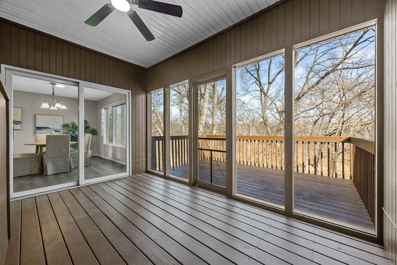 95 E Dovetail Dr
