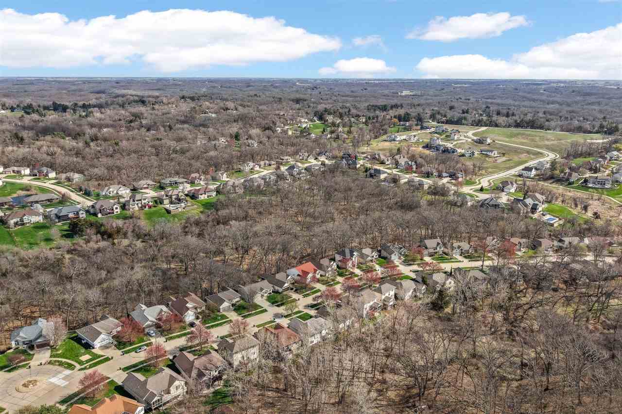 95 E Dovetail Dr