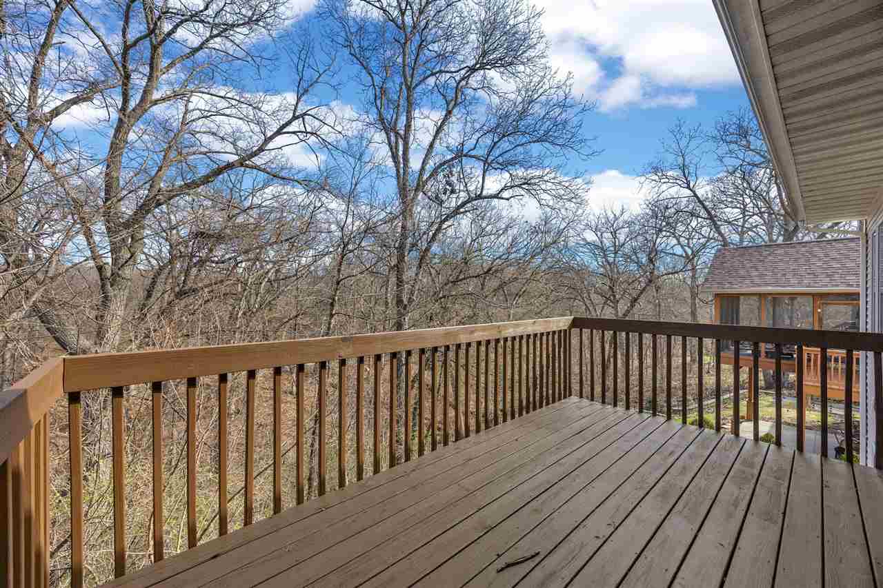 95 E Dovetail Dr