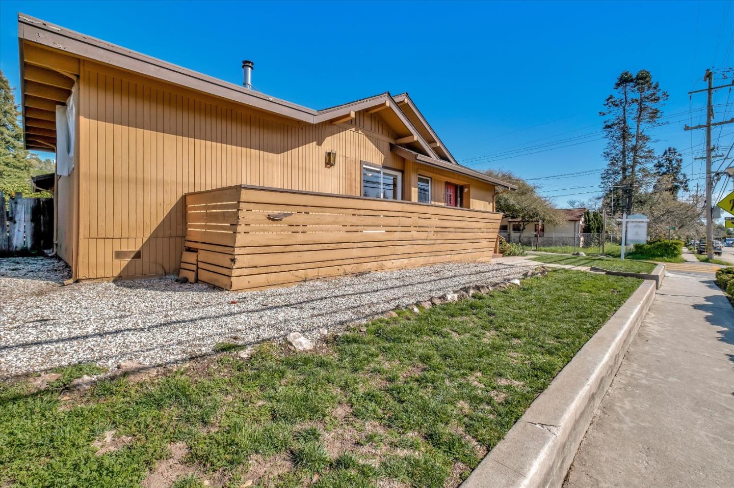 3300 N Main ST