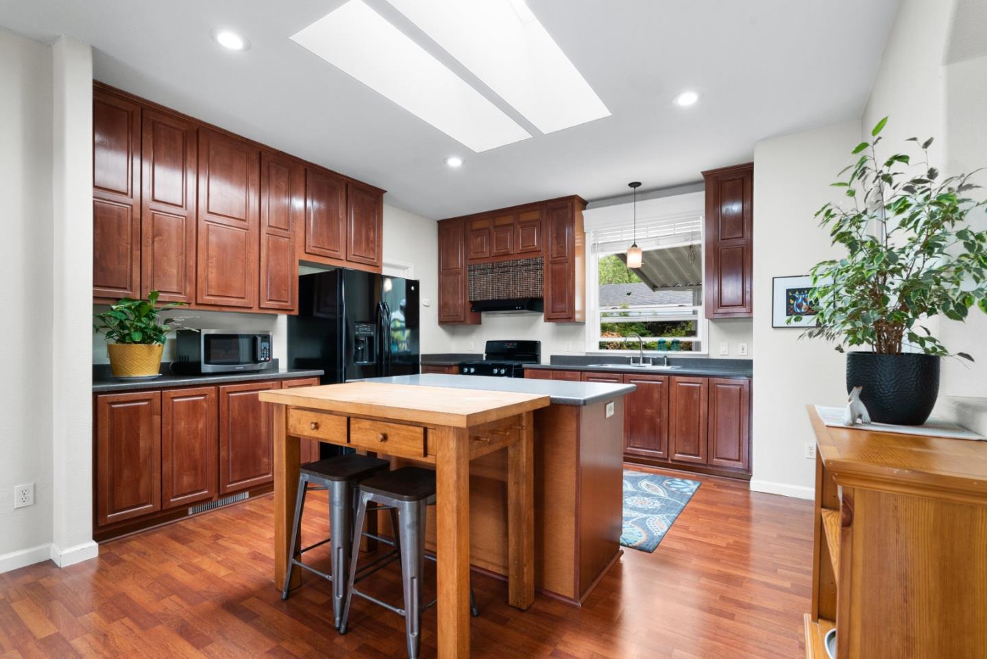 789 Green Valley Rd #133