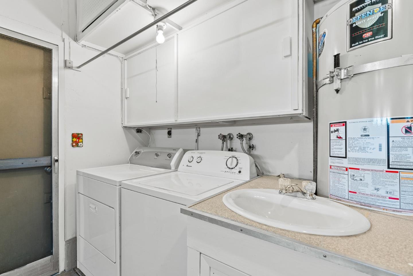 459 Cloudview DR