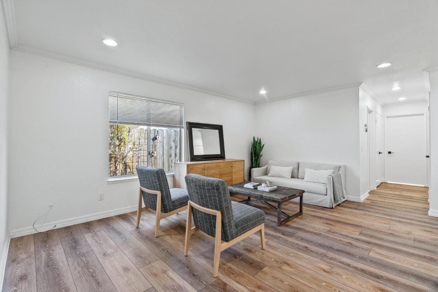 459 Cloudview DR