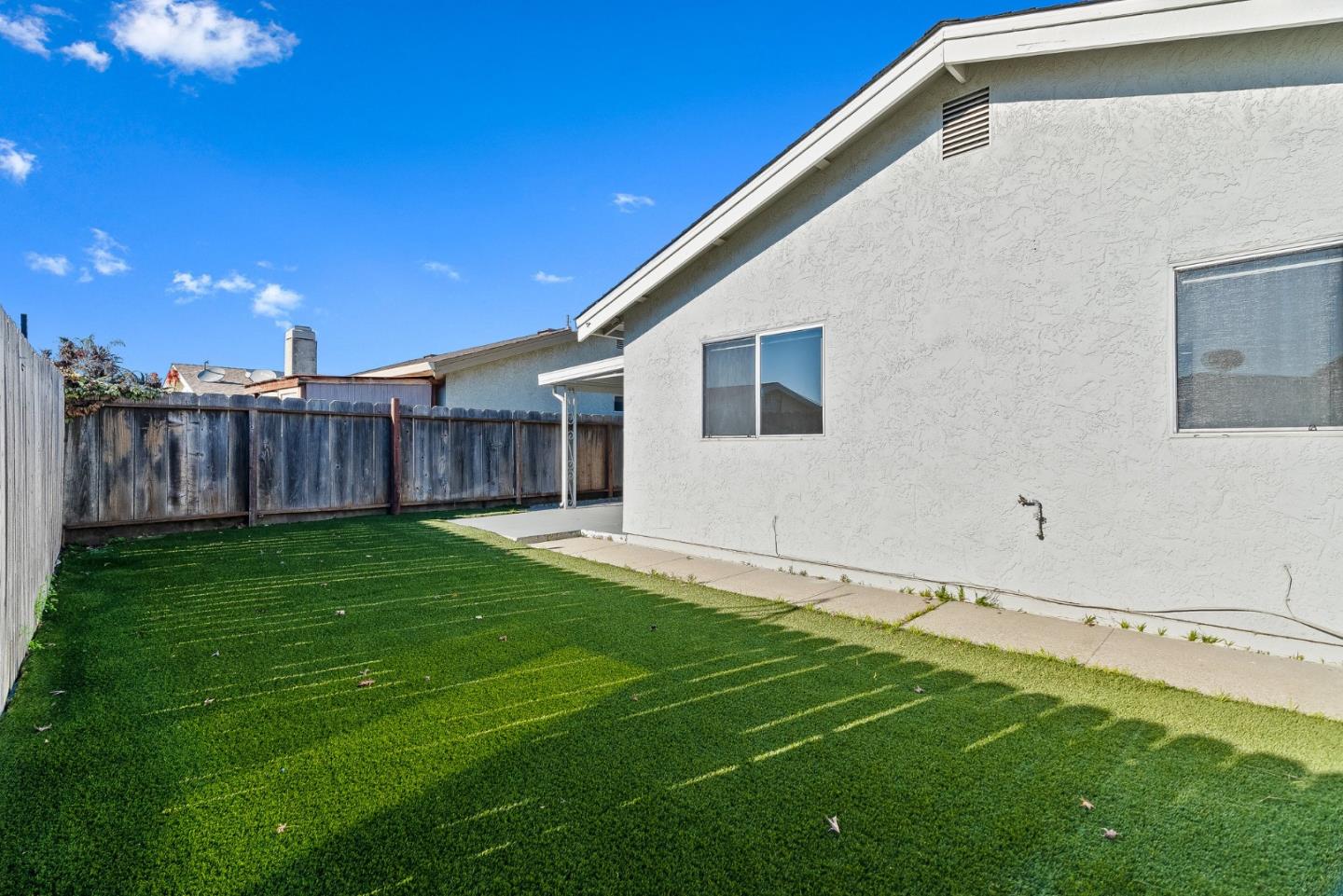 459 Cloudview DR