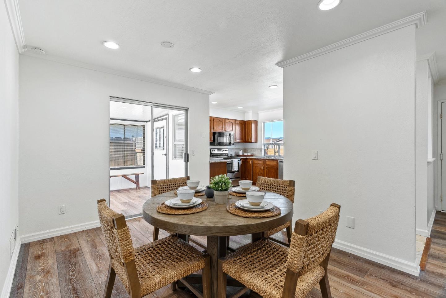 459 Cloudview DR