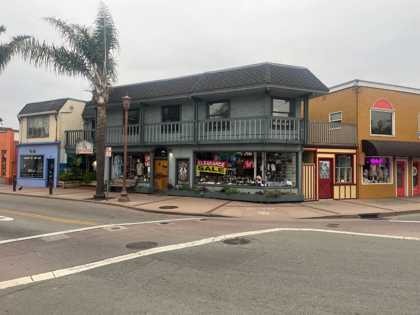 120 Stockton Avenue