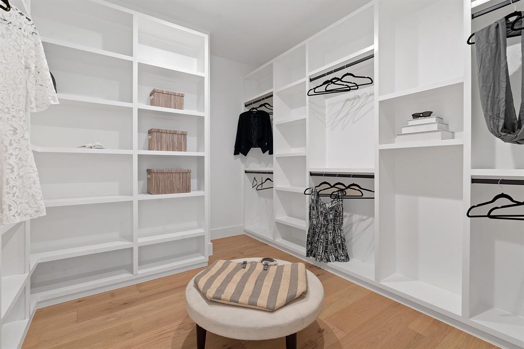 14006 Panorama DR