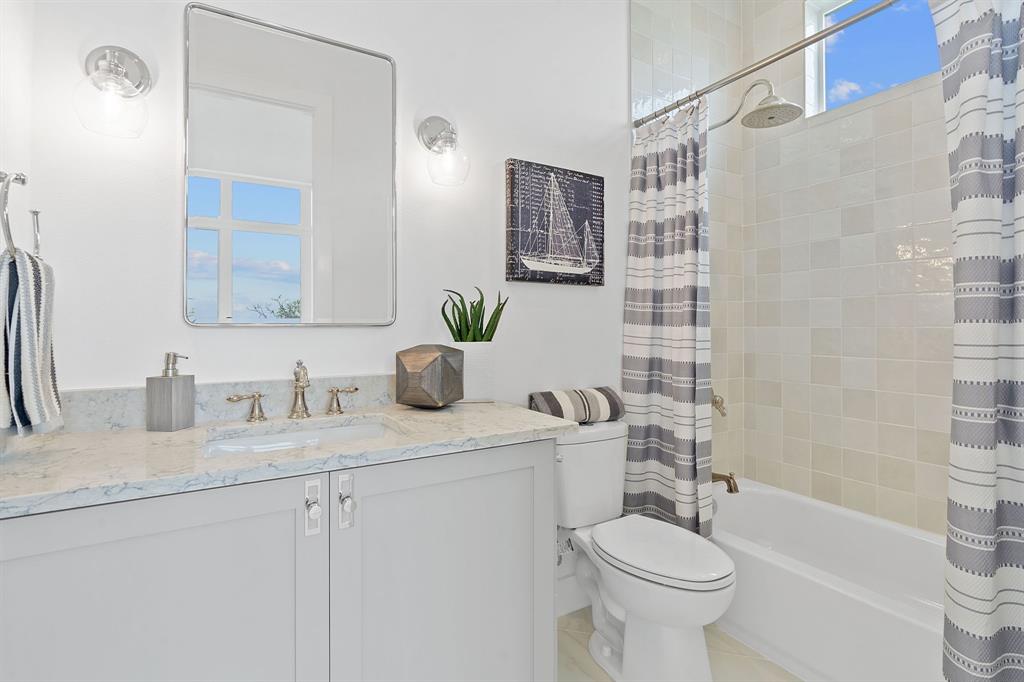 14006 Panorama DR