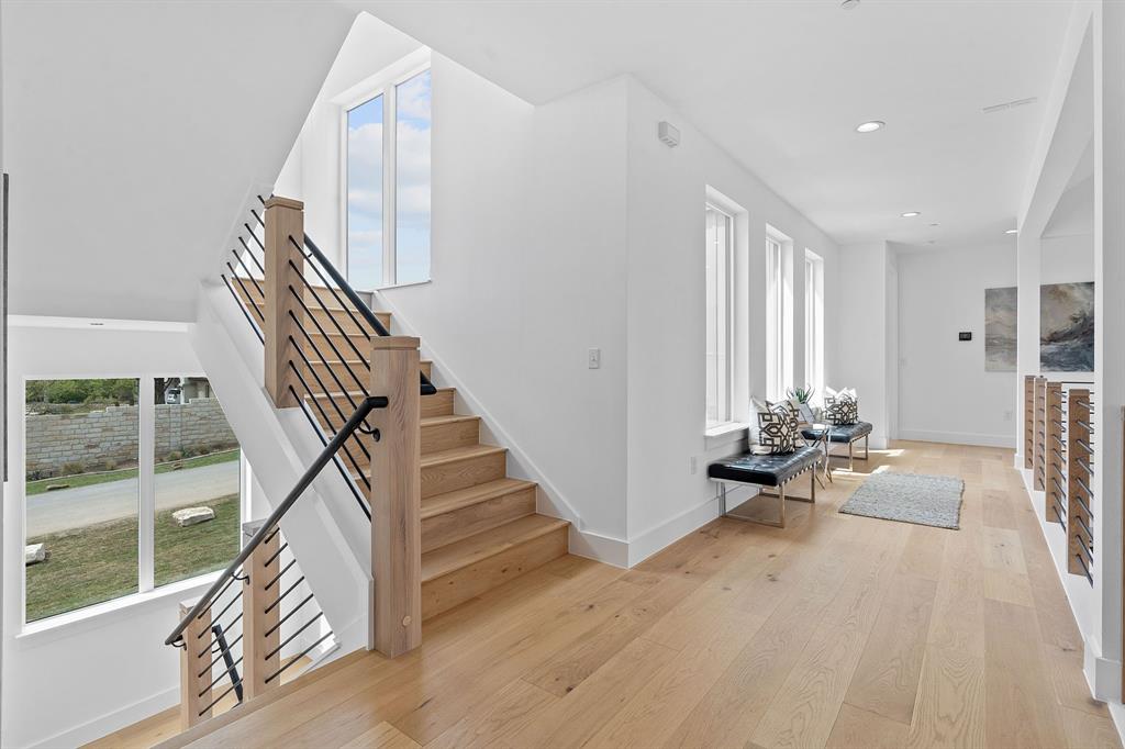 14006 Panorama DR