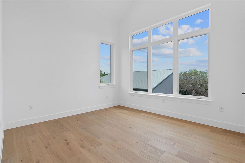 14006 Panorama DR