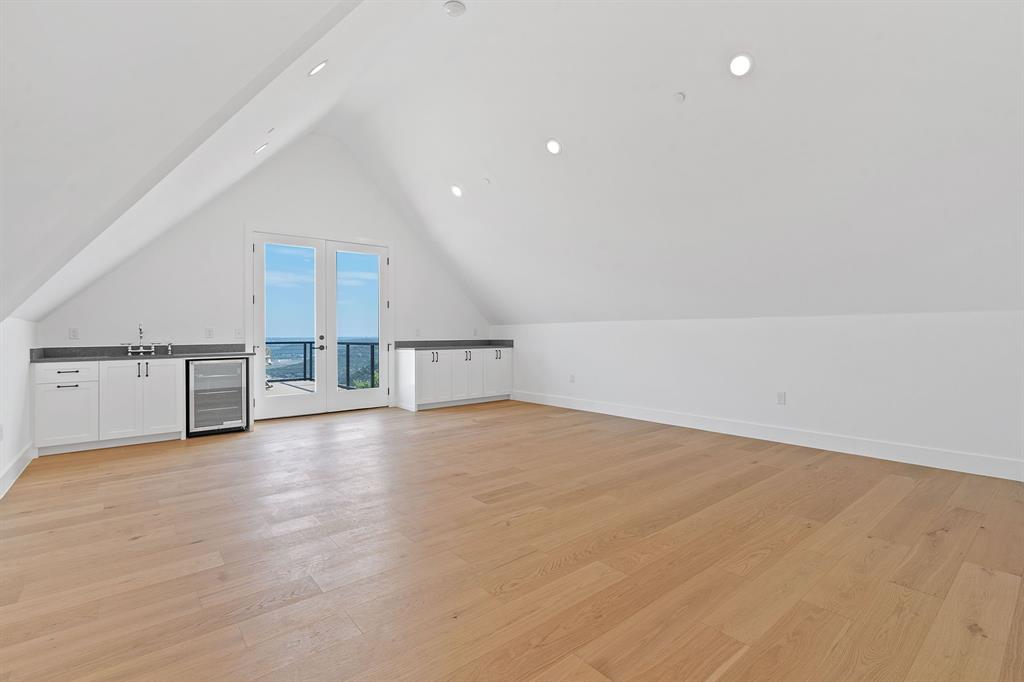 14006 Panorama DR