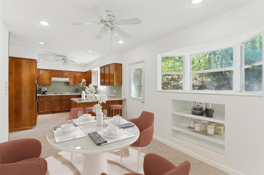 2401 Homedale CIR