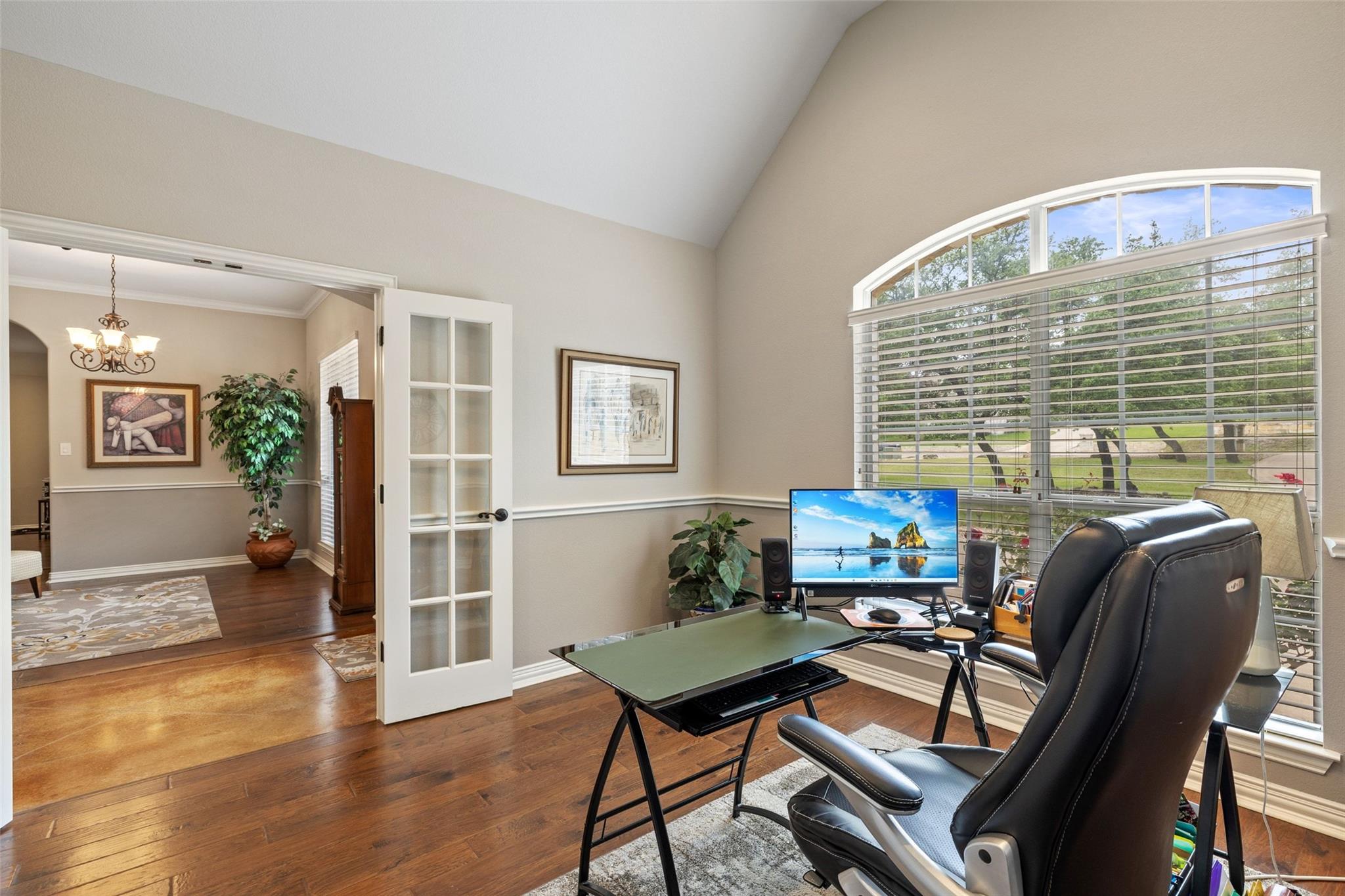 15208 Nightingale LN