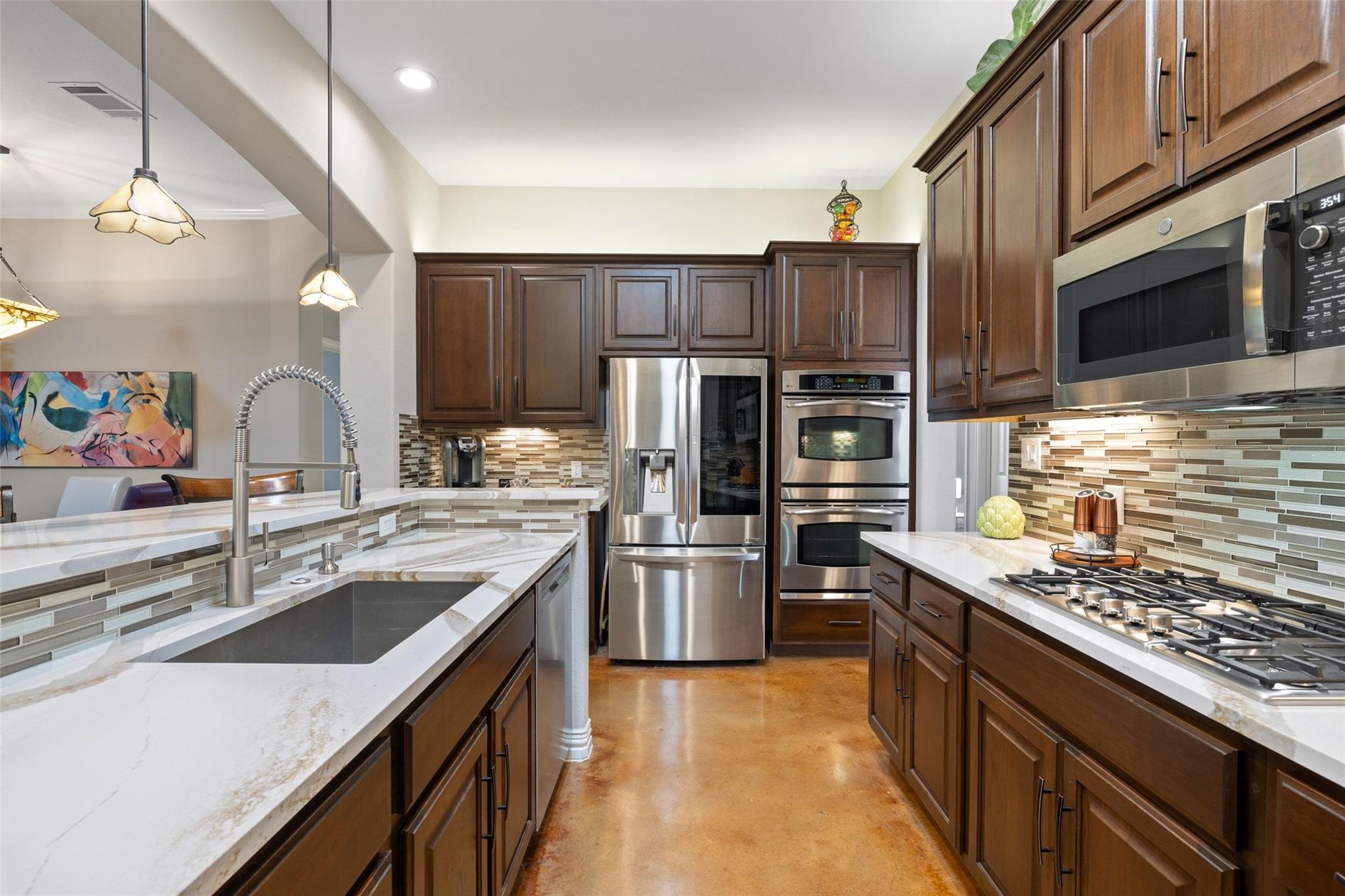 15208 Nightingale LN