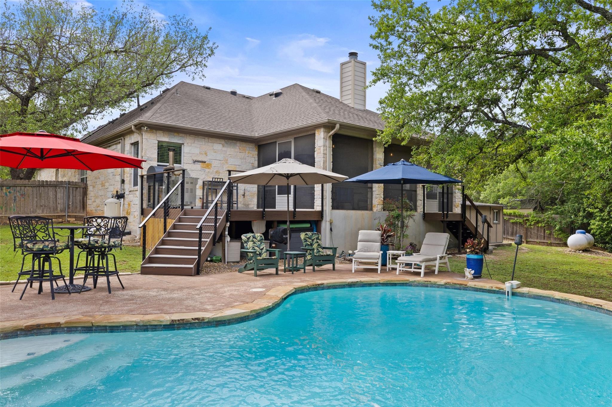 15208 Nightingale LN