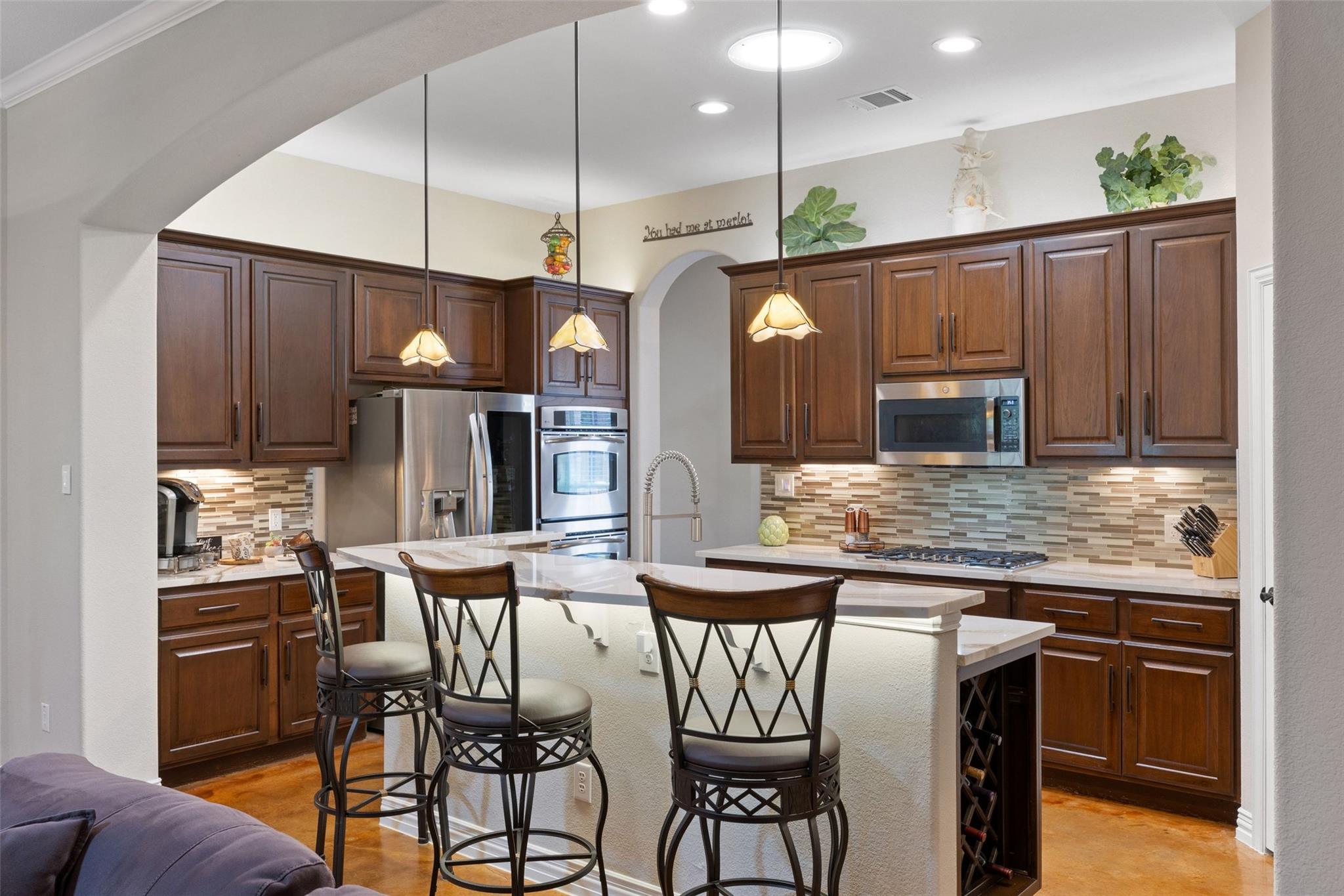 15208 Nightingale LN