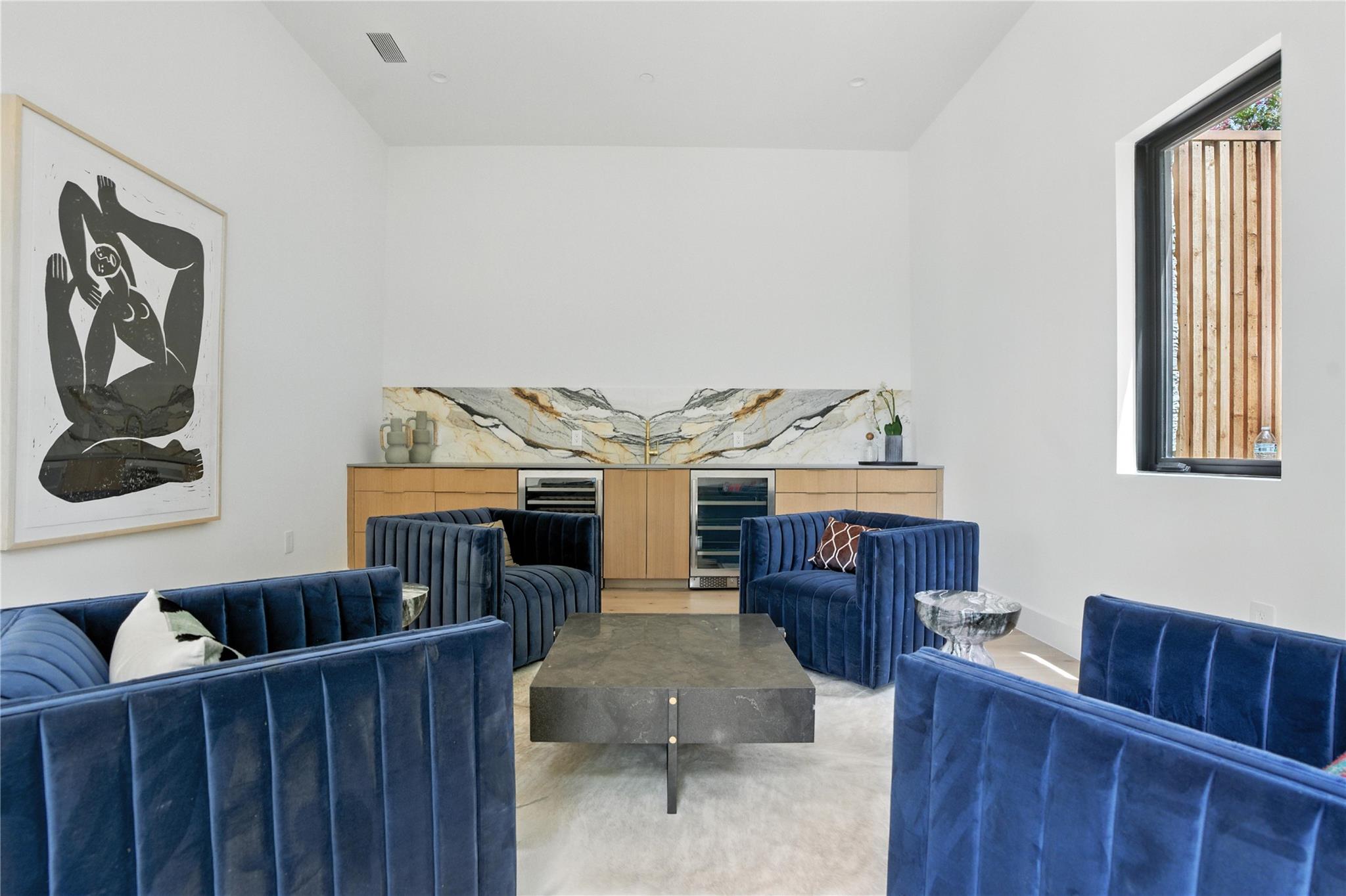 2411 Wilke DR