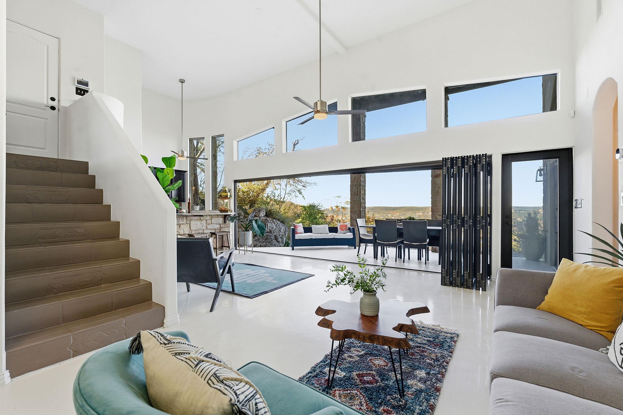 13902 Panorama DR