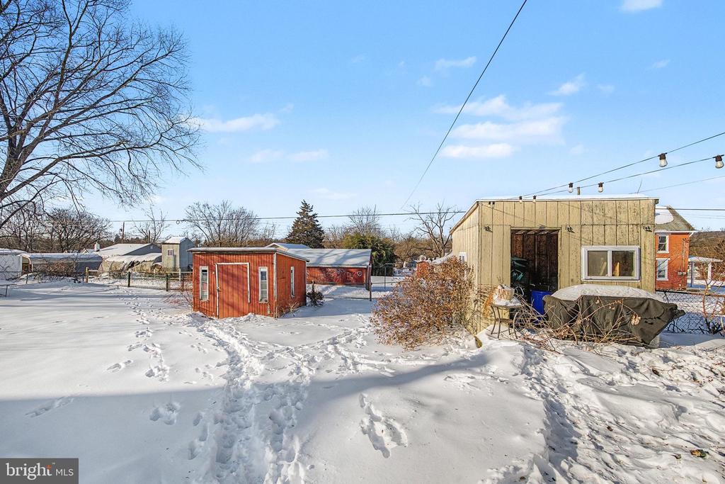 205 BRICK CHURCH ROAD