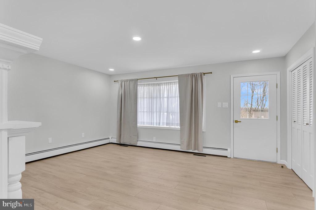 3604 KENT DRIVE