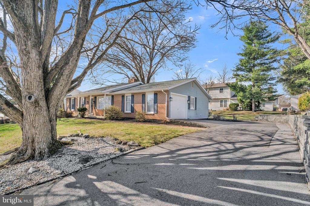 3604 KENT DRIVE