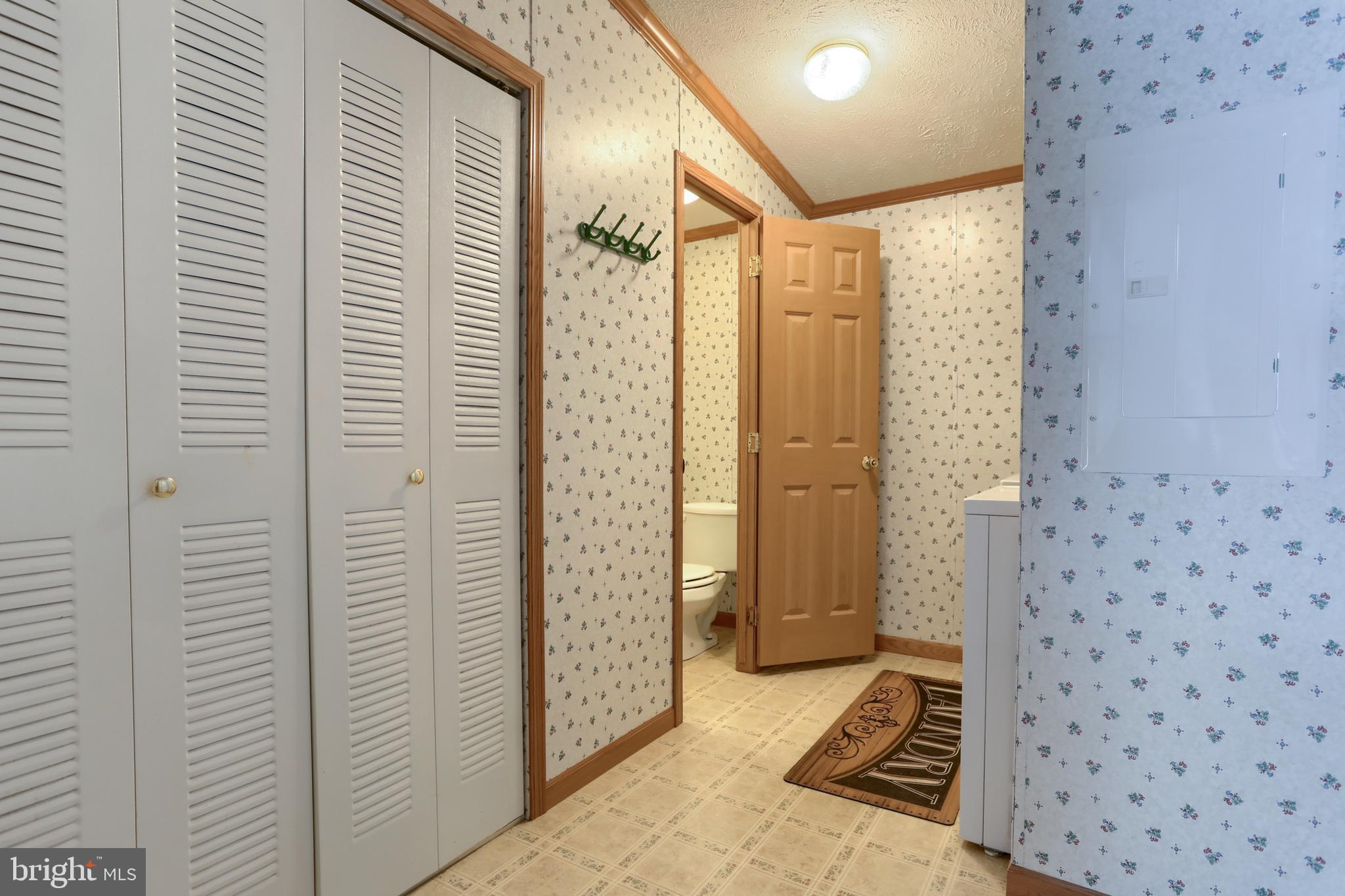 7119 SCHOOLHOUSE ROAD