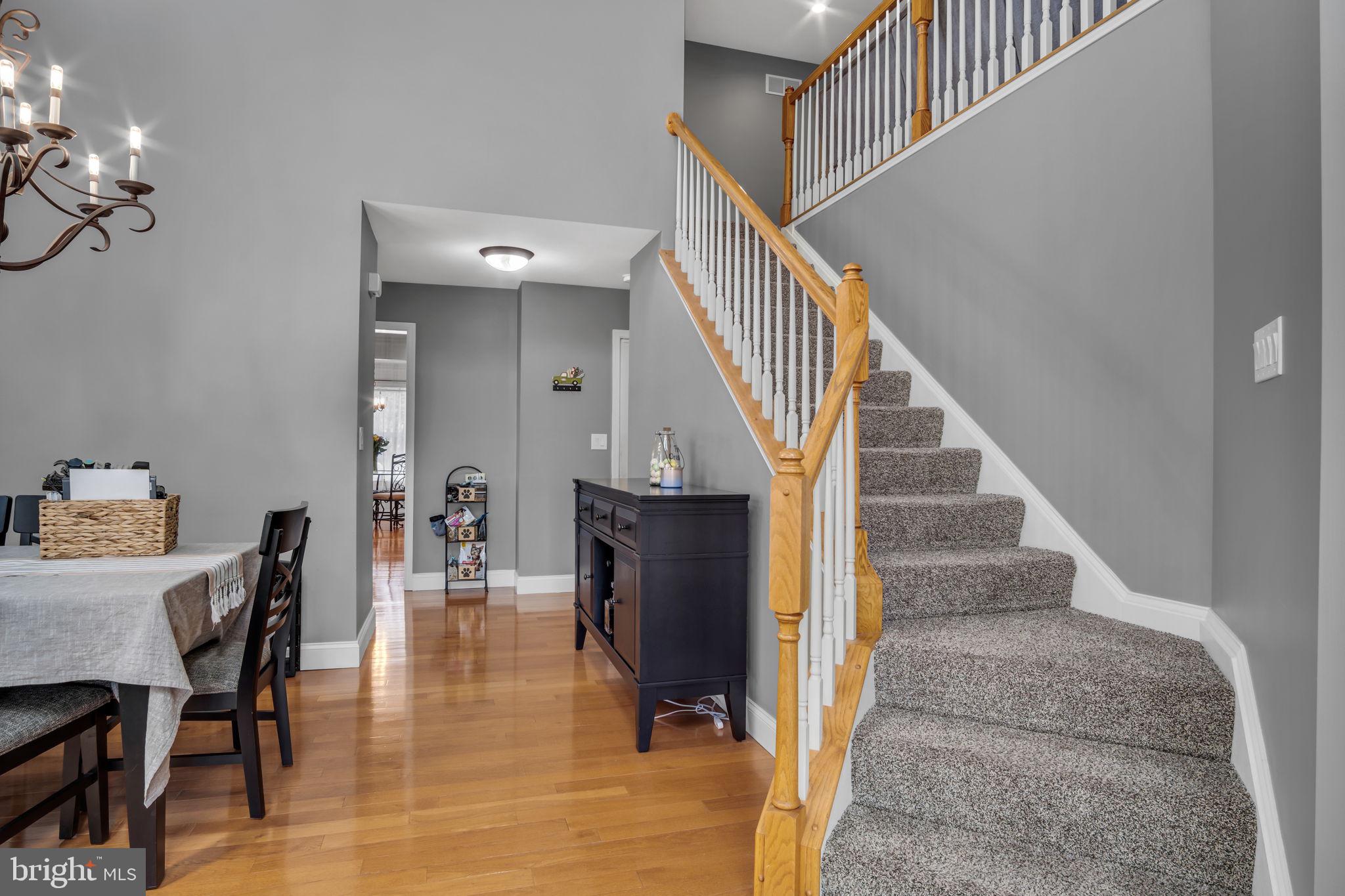 6209 AUTUMN VIEW DRIVE