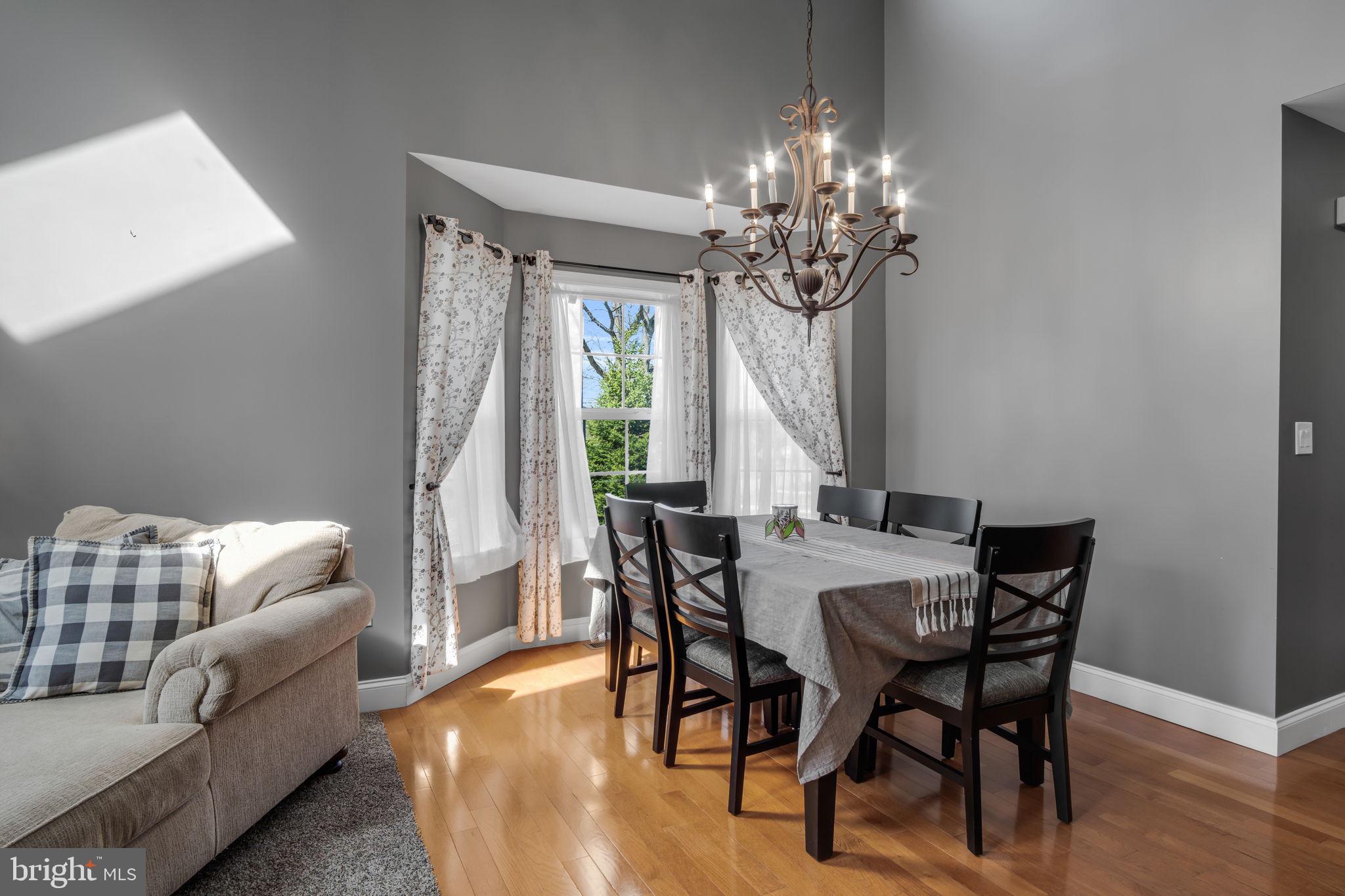 6209 AUTUMN VIEW DRIVE