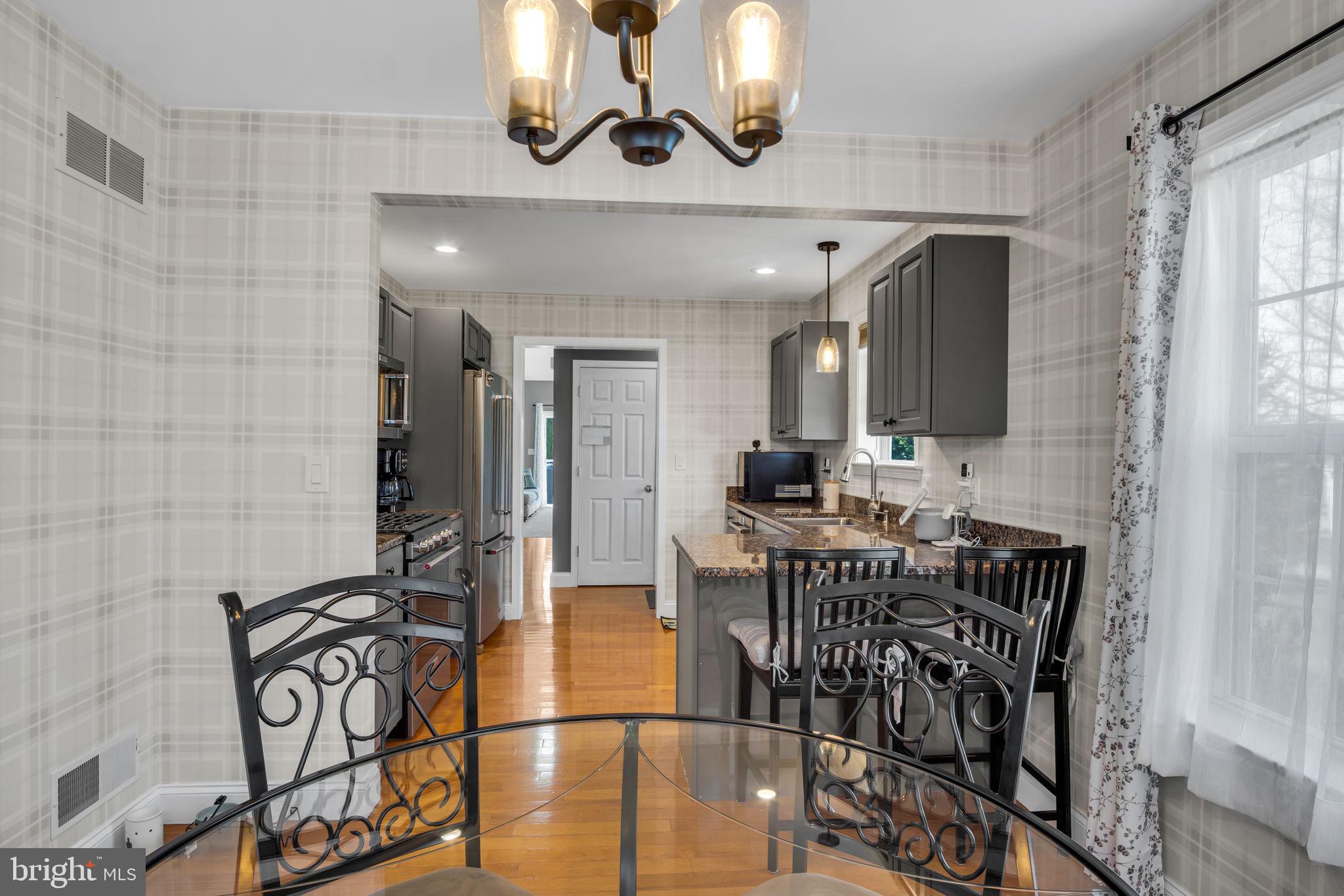 6209 AUTUMN VIEW DRIVE